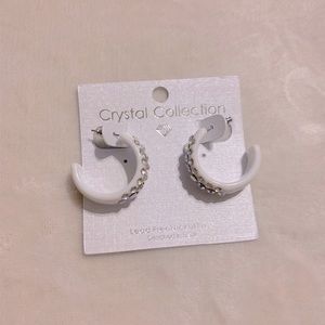 NWT Crystal Collection white hoop earrings